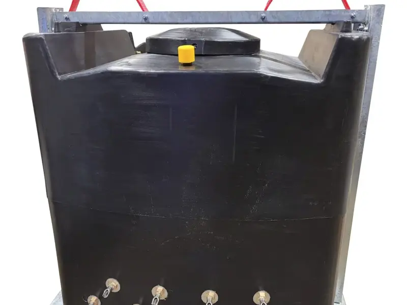 1000l tank set up for weaners on an optional lift frame